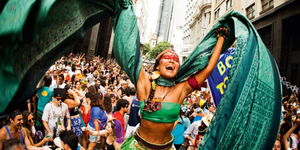 Segundo o SPC, 62% dos consumidores pretendem pular carnaval, sendo que 39% dos entrevistados devem sair de suas cidades na data