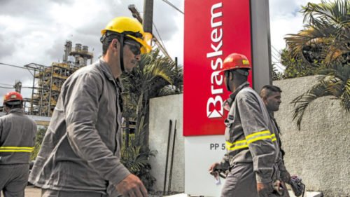 A Braskem diz que nesse período modernizará o sistema elétrico que atende à central petroquímica Q 3 CK
