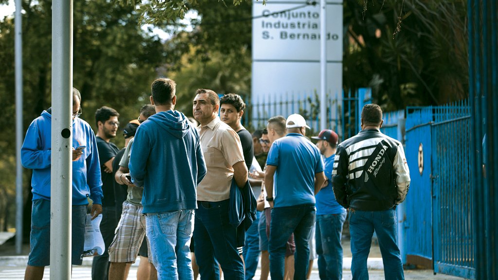 O presidente, ao desviar suas prioridades para uma desprezível pauta de costumes, acabou promovendo, por absoluta inanição de medidas, a paralisia da economia