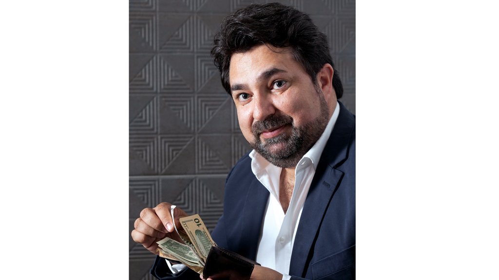 Adeus, papel: CEO da plataforma Wiboo e criador da criptomoeda Wibx em colaboração com o ITA, Pedro Alexandre vê um novo futuro para as transações monetárias
