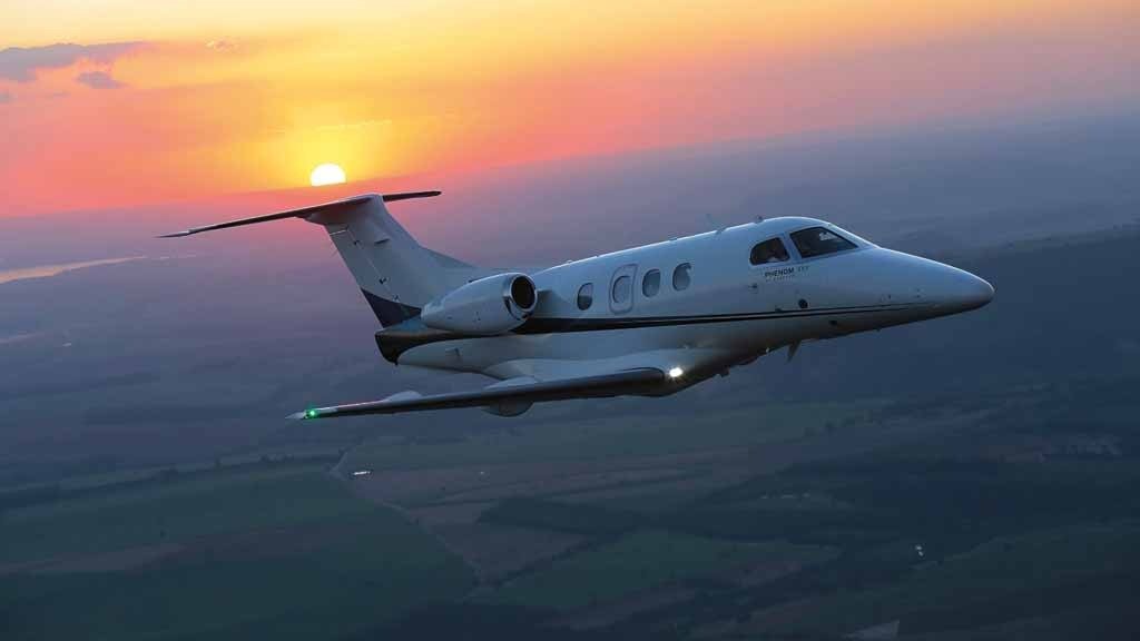 Legenda: Ter o privilégio de usar um avião Phenom 300 por 120 horas ao ano exige investimento inicial de US$ 1,75 milhão, fora o custo de manutenção (Crédito: Divulgação)