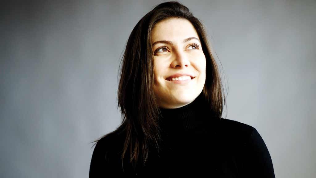 Daniela Geisler, gerente de marketing e responsável pela área ESG da Hikvision no Brasil, destaca a fábrica própria no País e a tropicalização dos produtos (Crédito: Divulgação)